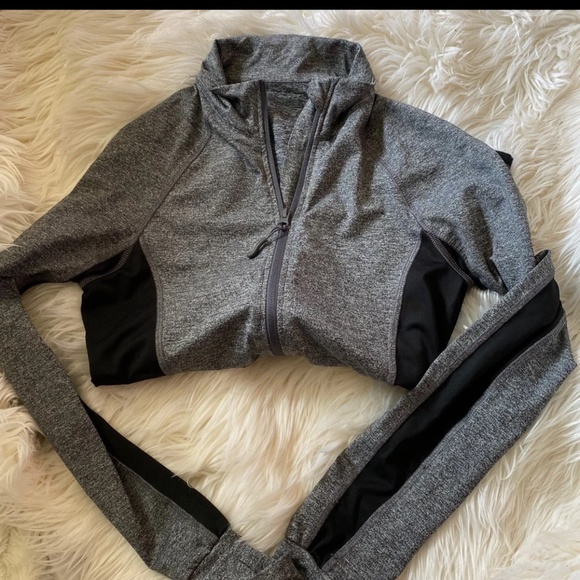 zip up activewear jacket
